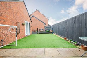 Photo 18- click for photo gallery